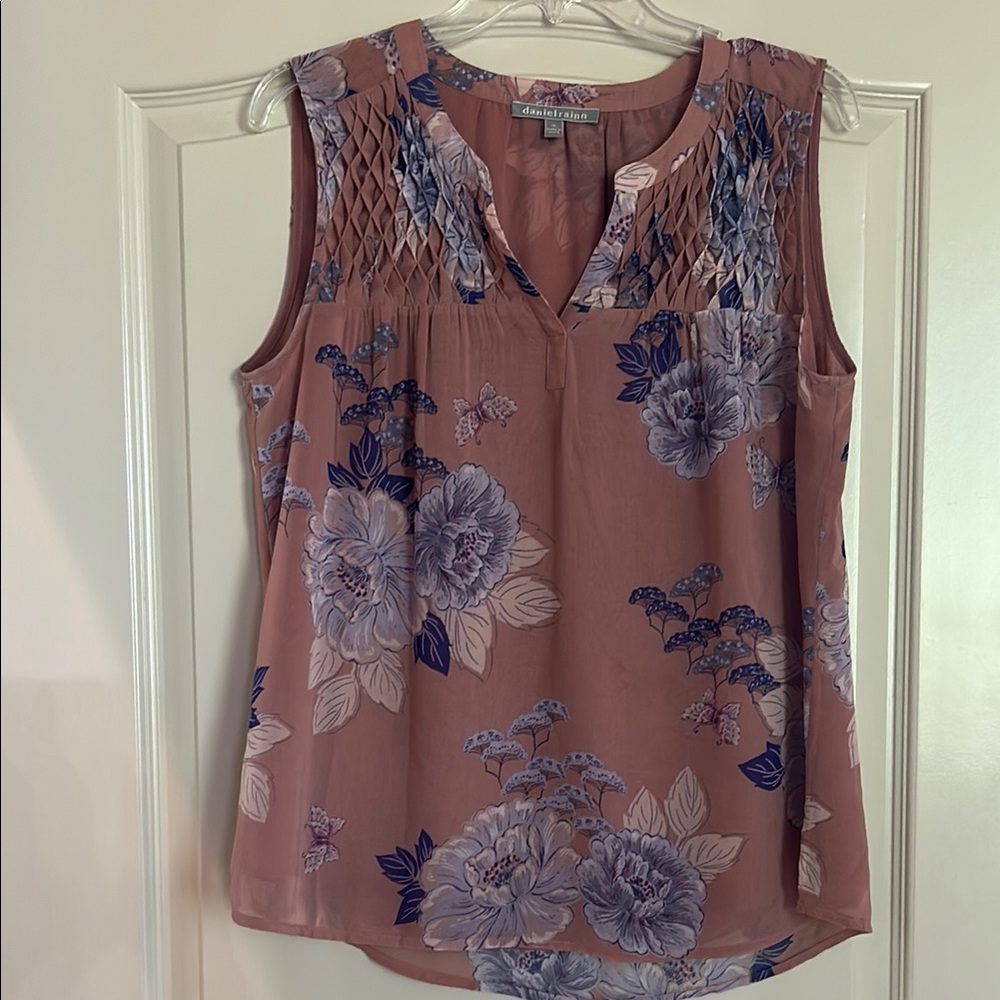 Beautiful floral sleeveless blouse
